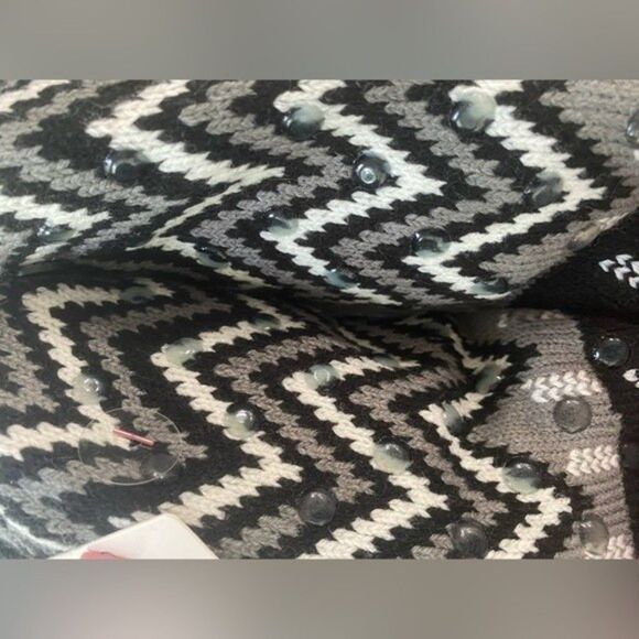 NEW Faux Fur Cozy Cat Slipper Socks Cuffed - Secret Treasures - Shoe Size 4-10 - Picture 6 of 7